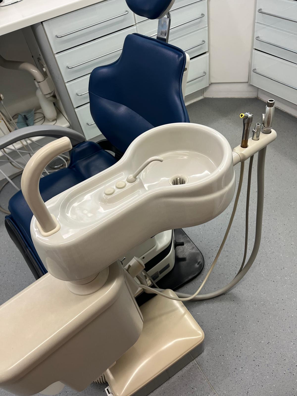 ADEC Cuspidor and suction unit - ADEC Cascade Model with upgraded ceramic spittoon - VIDEO clip attached! (Discount available if bought with Belmont Pro 2 Chair + Mounting Bracket fitted)