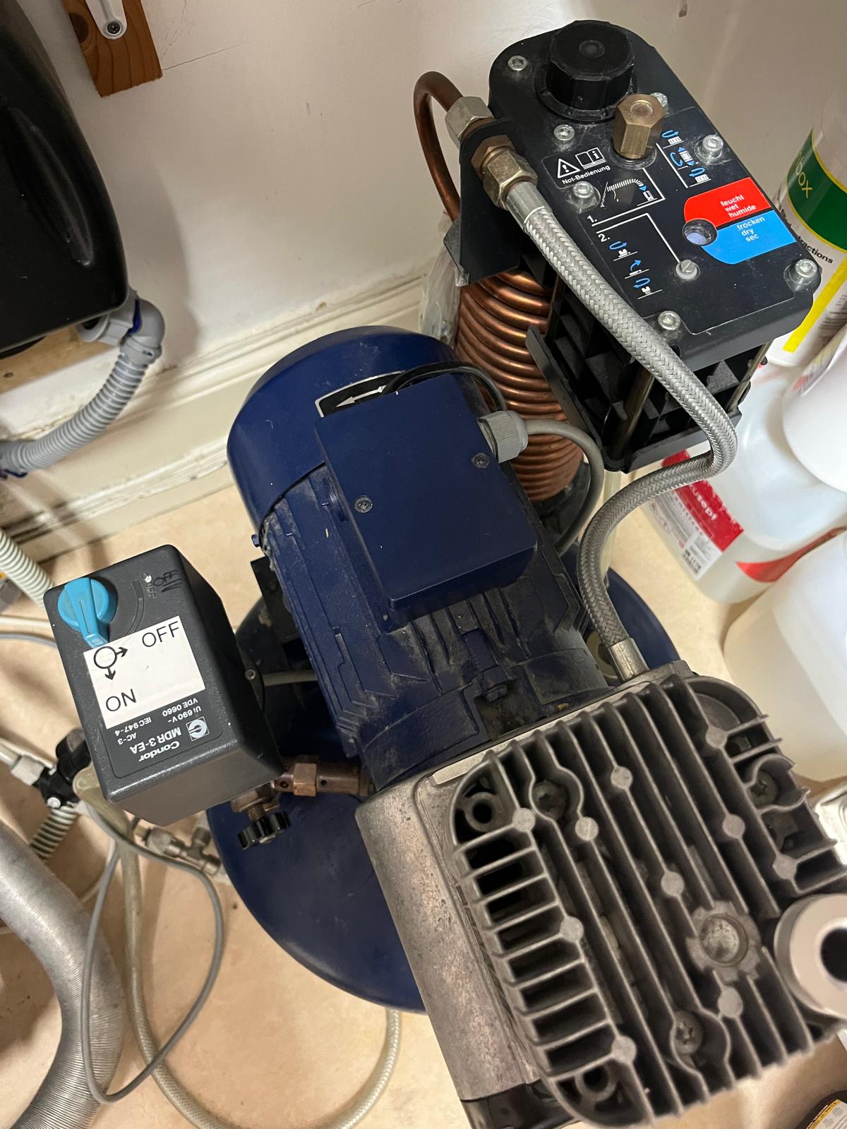 DURR Primo Single Surgery Compressor with Integral Drying Unit fitted