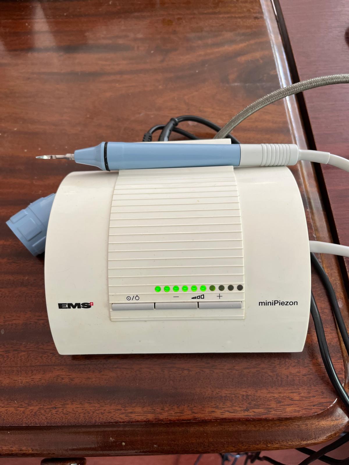 EMS miniPiezon Dental Ultrasonic Scaler